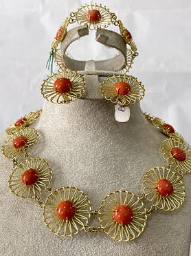 18k gold and coral necklace, bracelet and earrings set